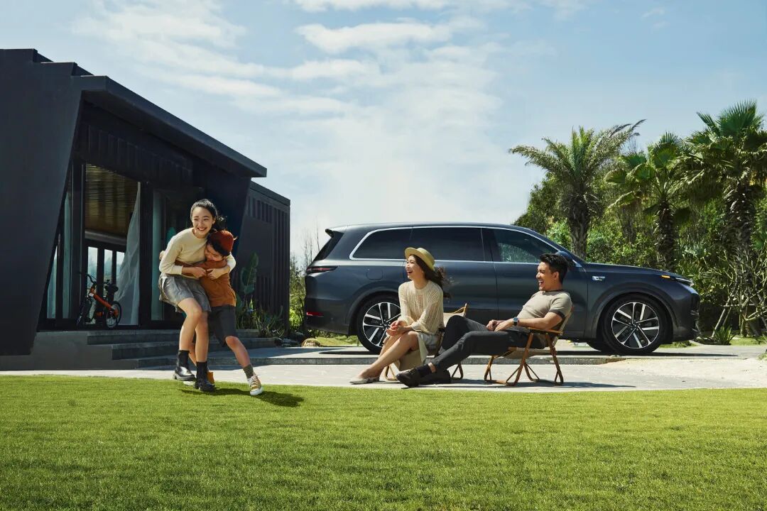 220530_理想L9平面_外观人物_0005_N.jpg 图片